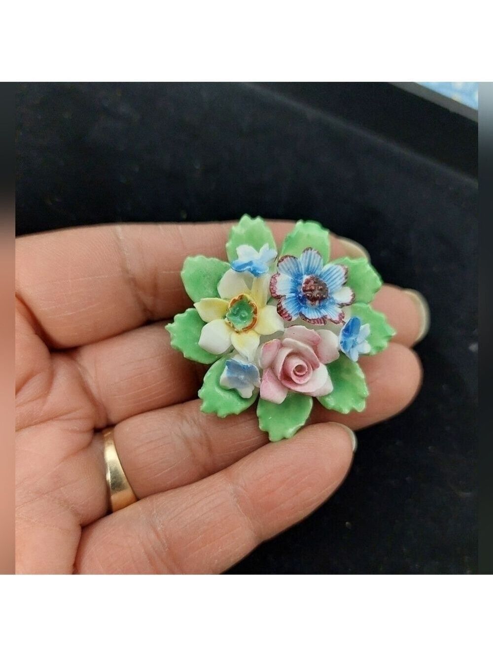 Vintage* 50s Royal Adderley Floral Brooch